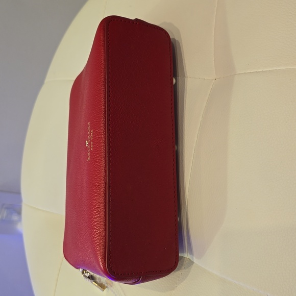 Kate Spade Red Leather Gold Hayes Street Pearl Zip Top Cosmetic Make UP Case - Picture 5 of 7